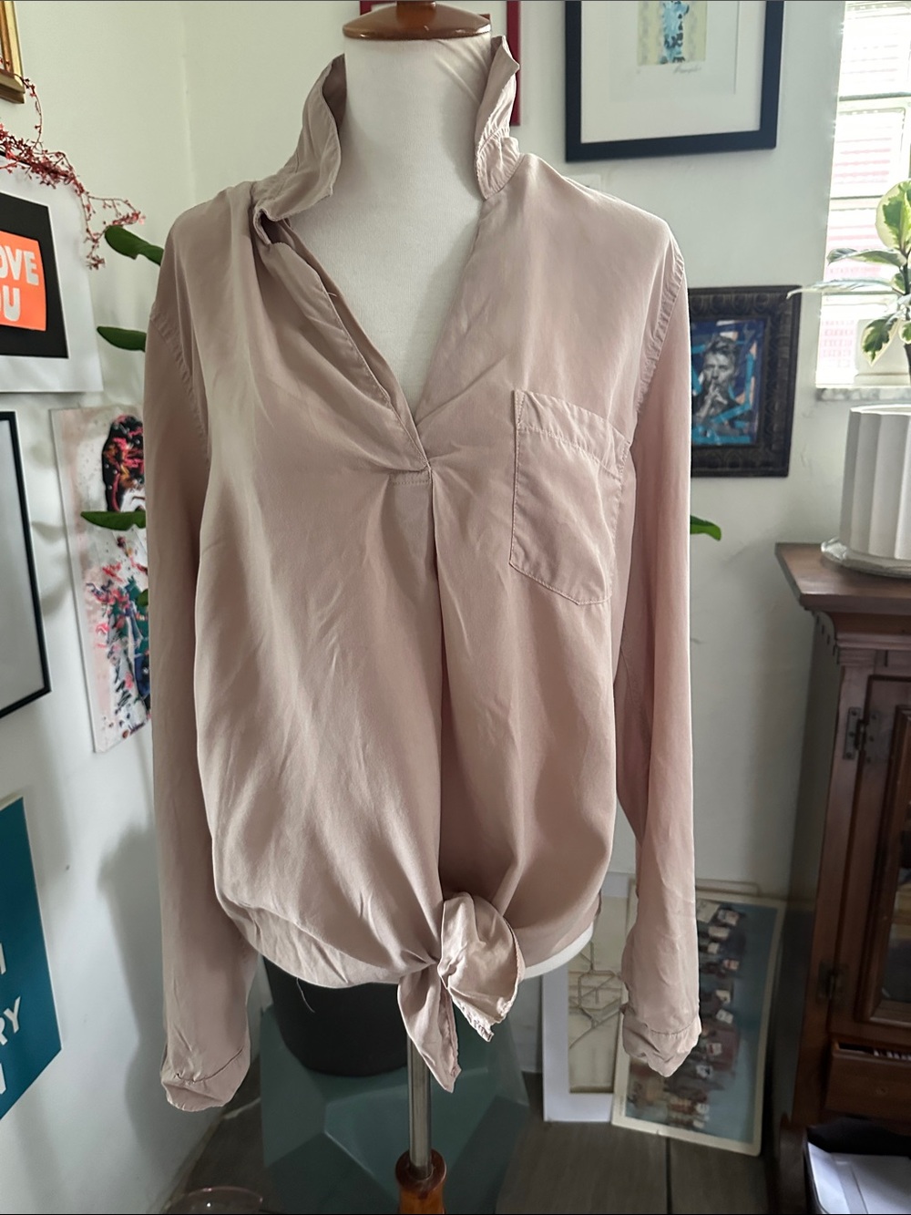 Thread & Supply Blush Tie-Front V-Neck Blouse large
